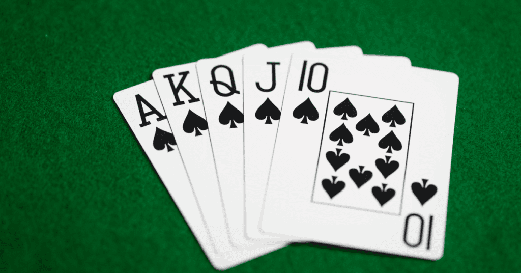 ¡LAS CARTAS ESTAN TIRADAS!
